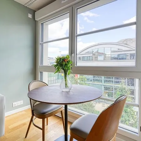 Le Subtil - Aux Portes De Paris - 365b Apartment Issy-les-Moulineaux